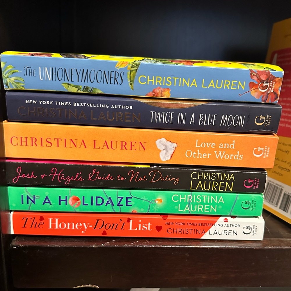 Christina Lauren Books